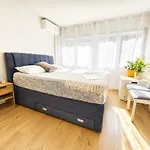 דירה Great Flat Few Minutes From The Beach! *