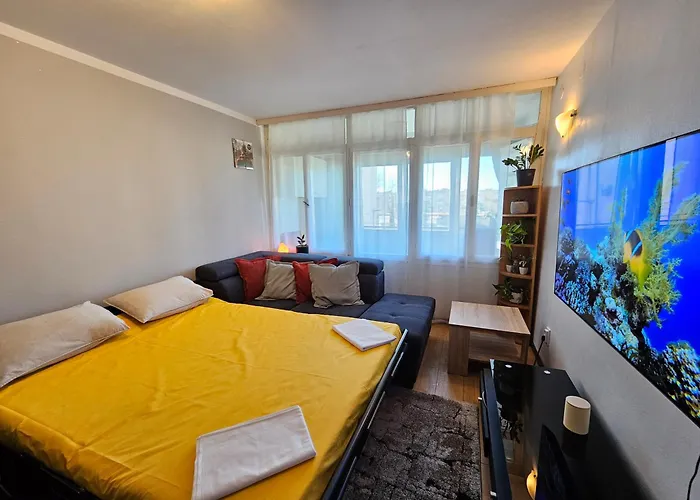 Great Flat Few Minutes From The Beach! Апартаменты