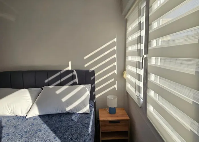 Great Flat Few Minutes From The Beach! Апартаменты *