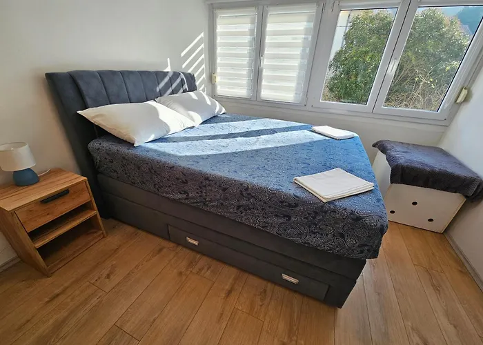 Апартаменты Great Flat Few Minutes From The Beach! Пула