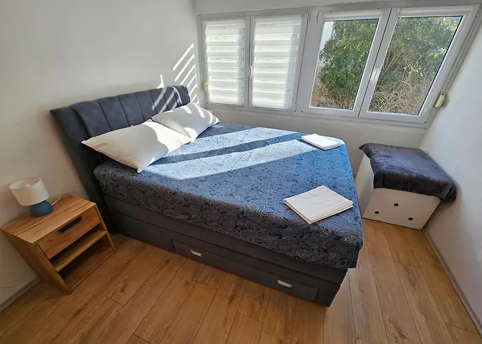 Great Flat Few Minutes From The Beach! Апартаменты