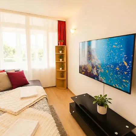 Great Flat Few Minutes From The Beach! Appartement