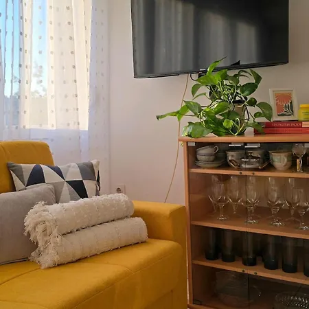 Great Flat Few Minutes From The Beach! Appartement