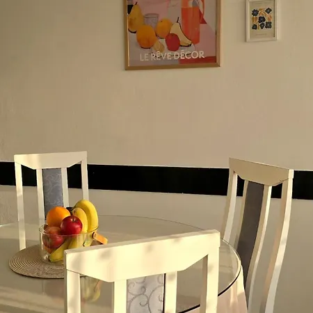 Great Flat Few Minutes From The Beach! Appartement Pula